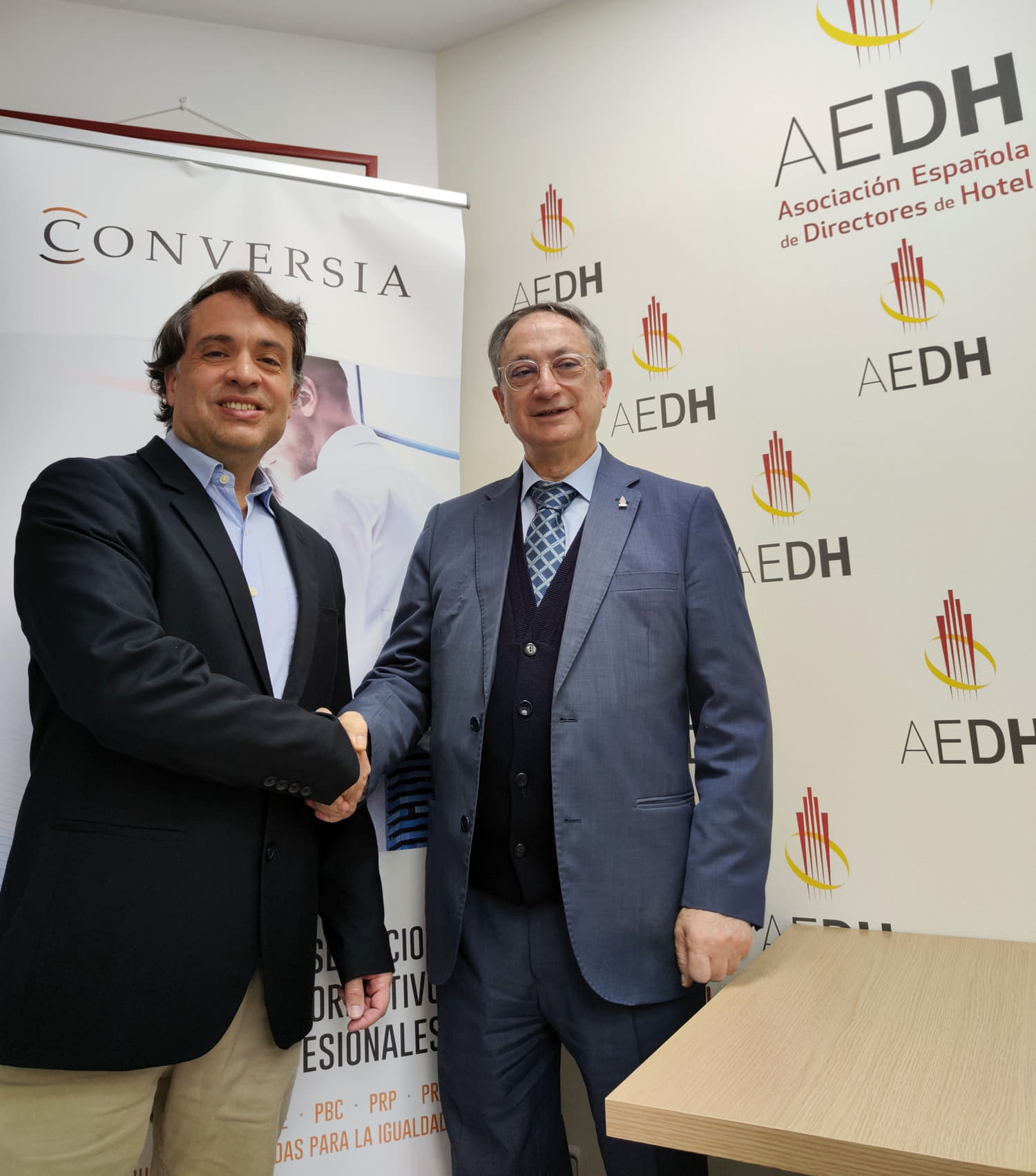 AEDH acuerdo Conversia